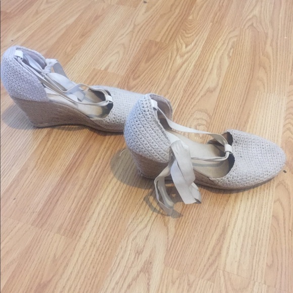 Urban Outfitters knit white espadrilles - Picture 6 of 8